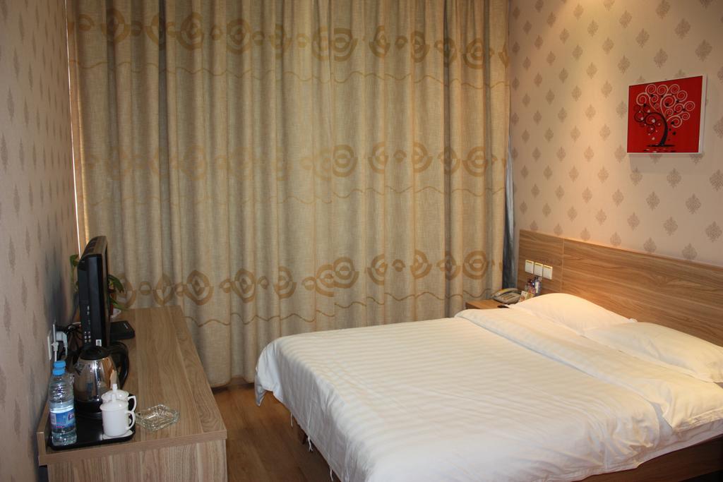 Qingdao Hongyun Jiahe Business Hotel Экстерьер фото