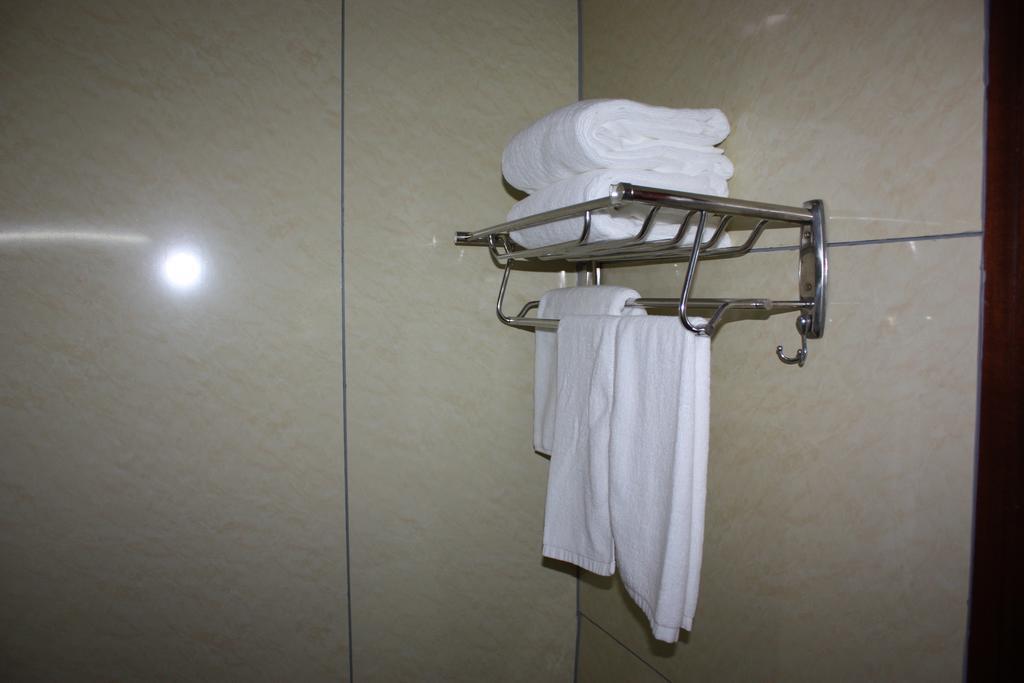 Qingdao Hongyun Jiahe Business Hotel Экстерьер фото