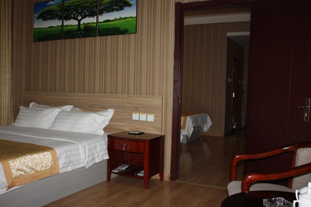 Qingdao Hongyun Jiahe Business Hotel Экстерьер фото